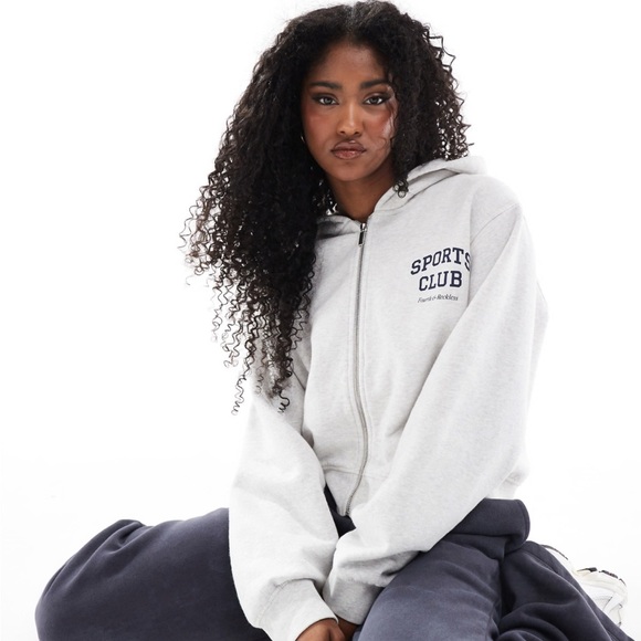 4Th And Reckless Jackets & Blazers - Women's Classic Gray Zip-Up Hoodie